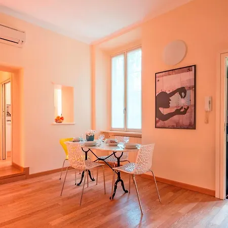 Catone - Modern Corso Di Porta Venezia Aparthotel-wifi-4pax Apartment