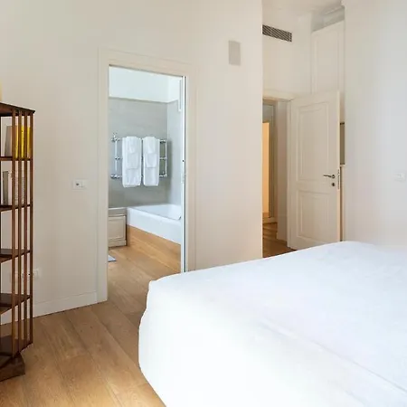 Plum Guide - Over And Over Apartment