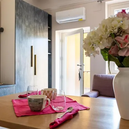 Brand New Duplex Pta Garibaldi 4pax-wifi-ac Apartment