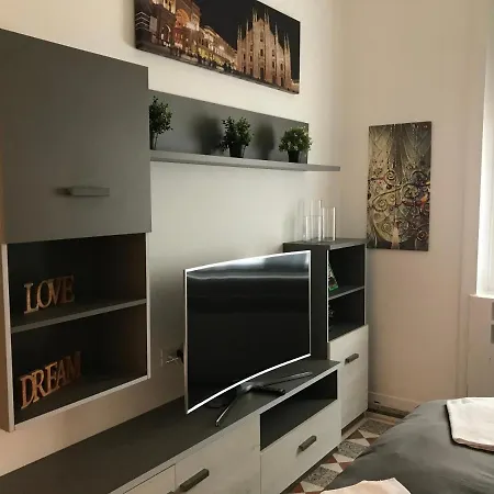 Apartment El Encantador Milan