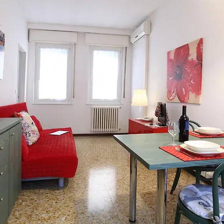 Giusti 6 Aparthotel