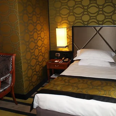 Hotel Grand Visconti Palace 4*