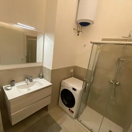 Appartement Fifty Eight Center *