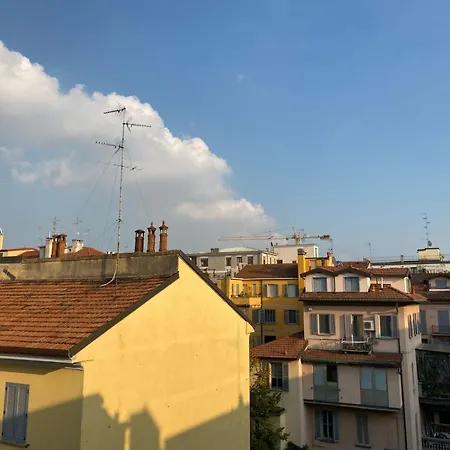 Διαμέρισμα Olona11 *