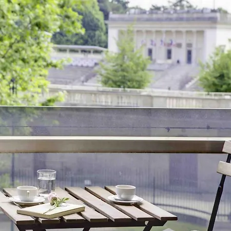 Апартаменты Contempora - Elvezia Park - 1bed, 1bath Overlooking The Park - E22 Милан