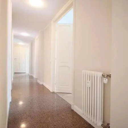 Fiamma Lux * Mailand
