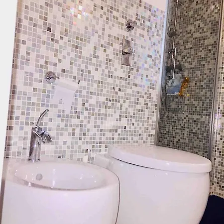 Joo's Flat Милан