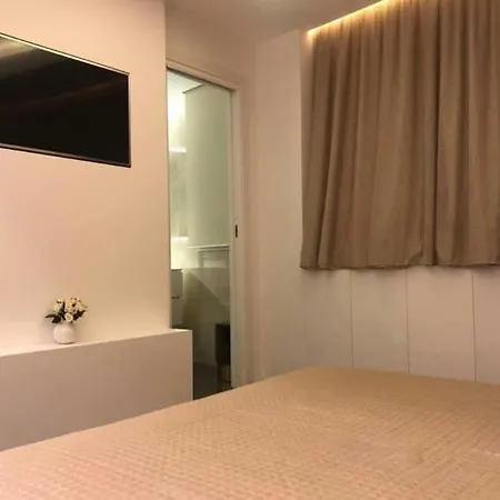 Rc Luxury Milánó