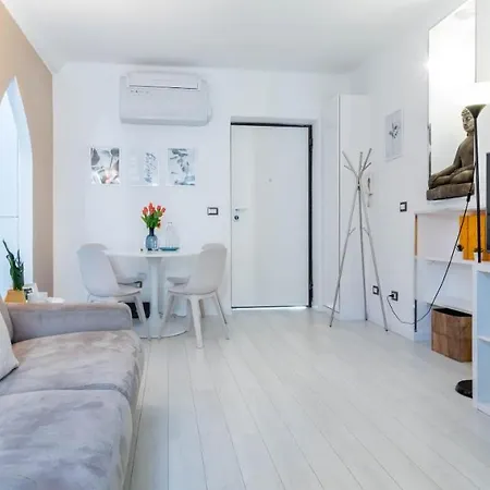 Joivy Vibrant Flat For 4 Near Parks, In Navigli Daire Milano