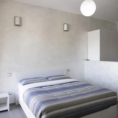 Smart Apartment *