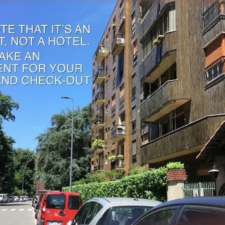 Rosso A Milano, Vicino Allo Ieo Appartement *