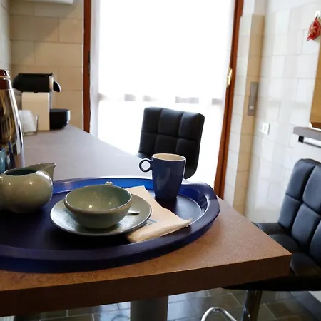 La Casa Delle Arti Tortona Navigli Appartement *