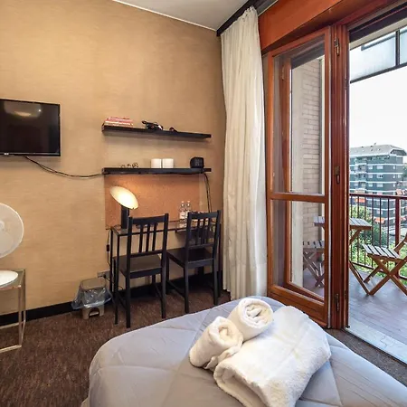La Casa Delle Arti Tortona Navigli Appartement *