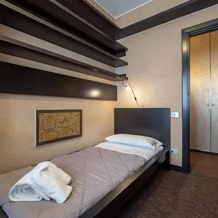 La Casa Delle Arti Tortona Navigli Appartement