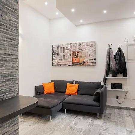 Hostmate - Milano- Via Filzi - Stazione * Milánó