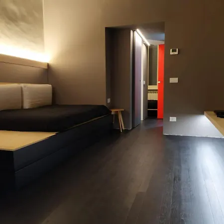 Spazio Luna * Mailand