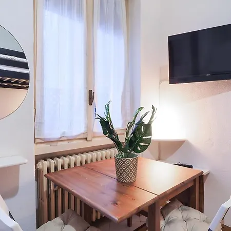 Apartamento Primopiano - Calvi Milán