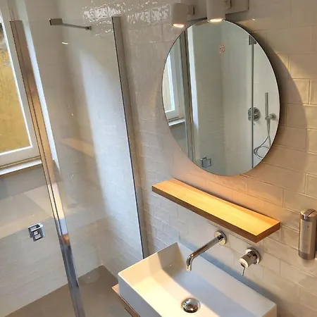 E-milan Zona Tortona * מילאנו