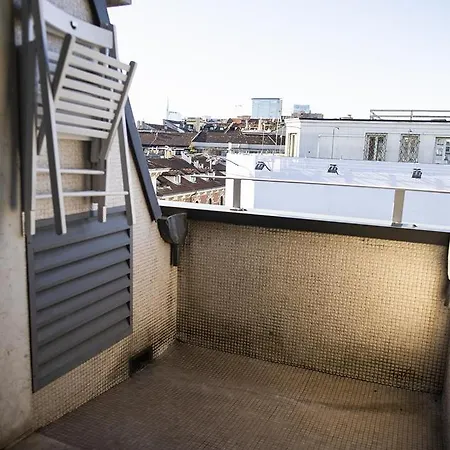 Smart Apartment *