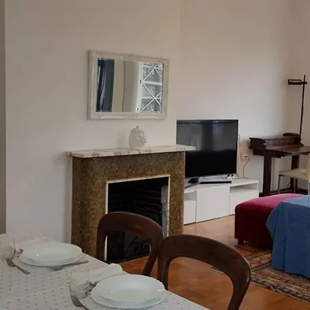 Elegant Per Centro E Fiere