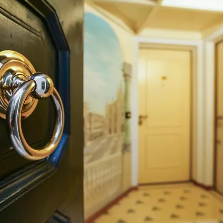 Duomo Cathedral View - Luxury 아파트