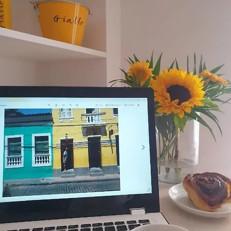 Castaldi 18 - A Portata Di Mano * Milaan