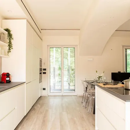 Daire The Rent - Attic With Terrace In Downtown