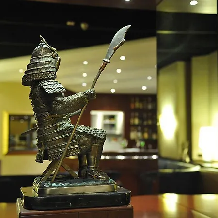 מלון Qc Porta Romana 4*