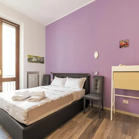 Guesthost - Lovely Near Piazza Firenze! Daire