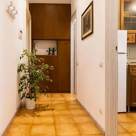 Lejlighed Casa Zara - Metro Lines *