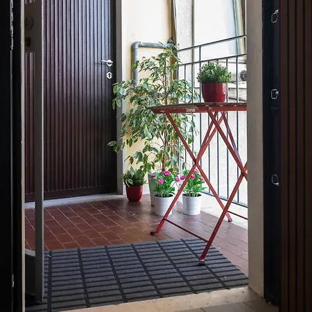 La Piccola Perla - Repubblica/central Station *