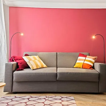 Guesthost - Navigli & Porta Genova M2 Cozy Апартаменты *
