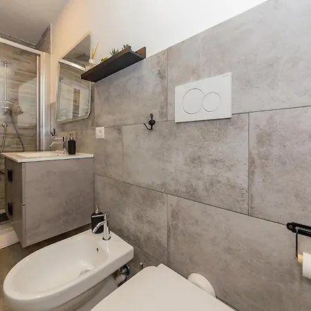 Art Design - Center Lägenhet