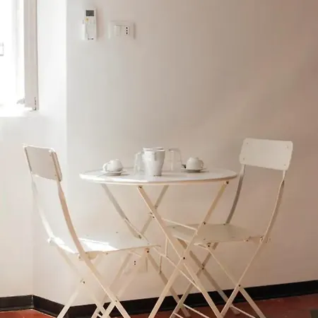 Anita's Studio Milan