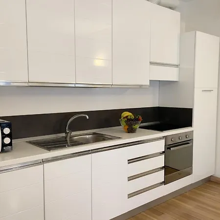 Rentopolis - Palazzo Candiani شقة