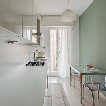 Vibes Cenisio Apartment Milan