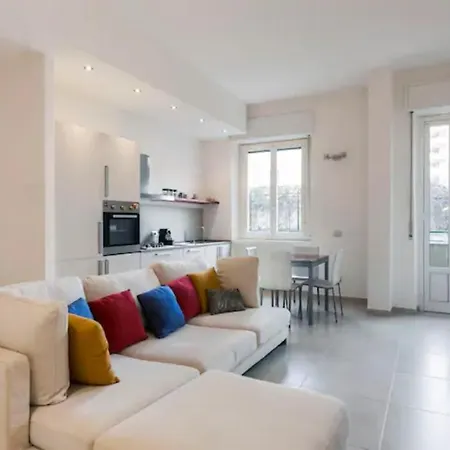 Apartamento Loreto & Stazione Cozy Milão