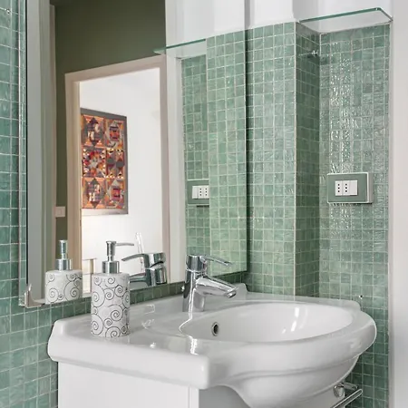 Apartamento Hostmate - - Via Cenisio *