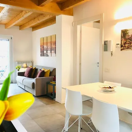 Stepandgo Navigli Milan