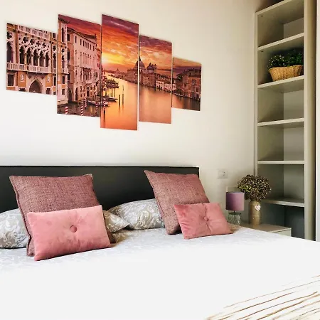 Stepandgo Navigli Milan