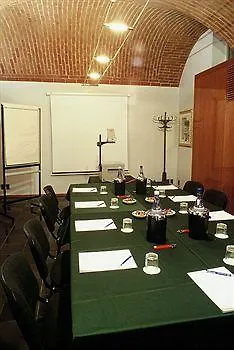 Ariosto فندق ميلان