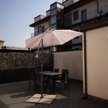 Appartement Splendida Loft Con Terrazza E Netflix Milaan