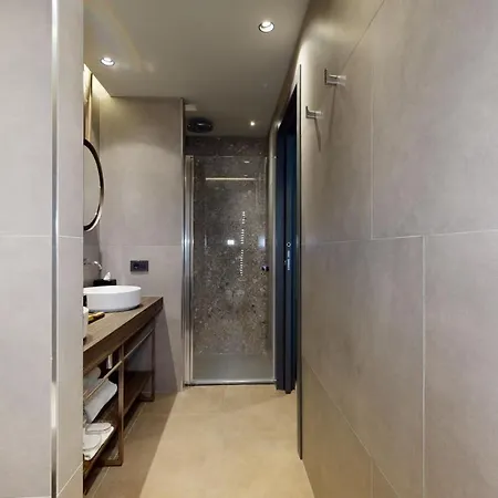 Galleria The Smart Boutique By Ospitami 4*