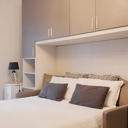 Apartment The Studio - Centrale Via Zuretti Milan