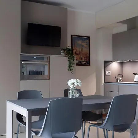 Apartment The Best Rent - Modern With Balcony In Maciachini Milan