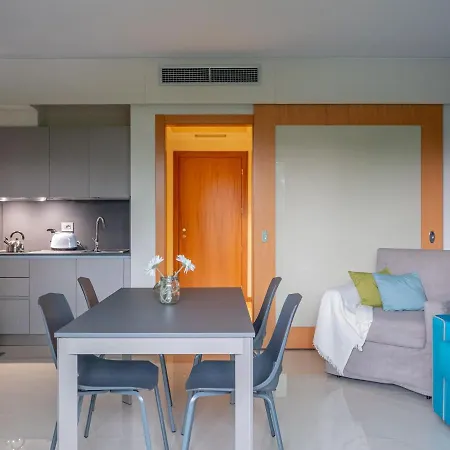 Apartment The Best Rent - Modern With Balcony In Maciachini