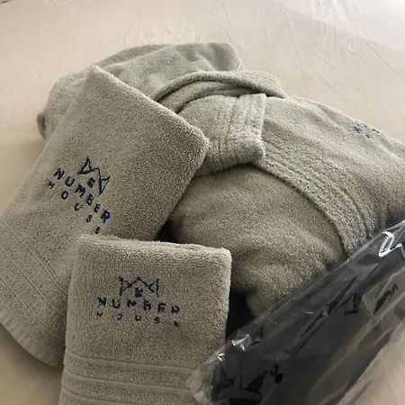 Number House - Number 11 *