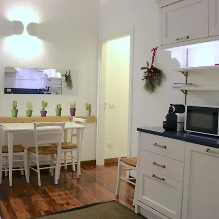 Apartamento Historical Center Montenapoleone Loft Milán