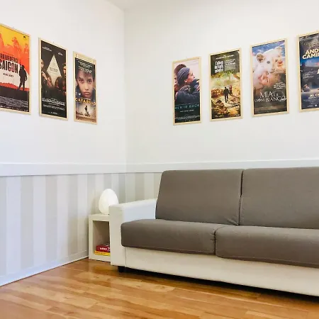 Spacious Near Centrale-loreto-duomo * Milan