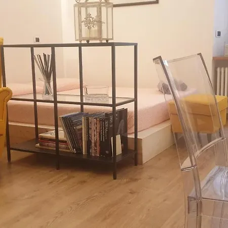 Isola Dal Verme Flat Apartman *